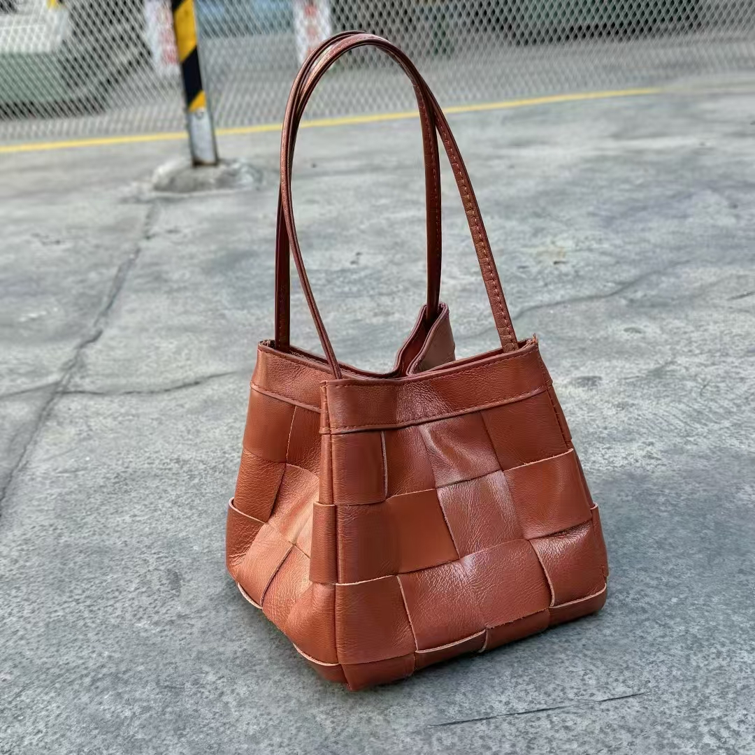 Top-Grain Oil-Waxed Cowhide Woven Small Square Bag genuine leather shoulder bag Cross body bag