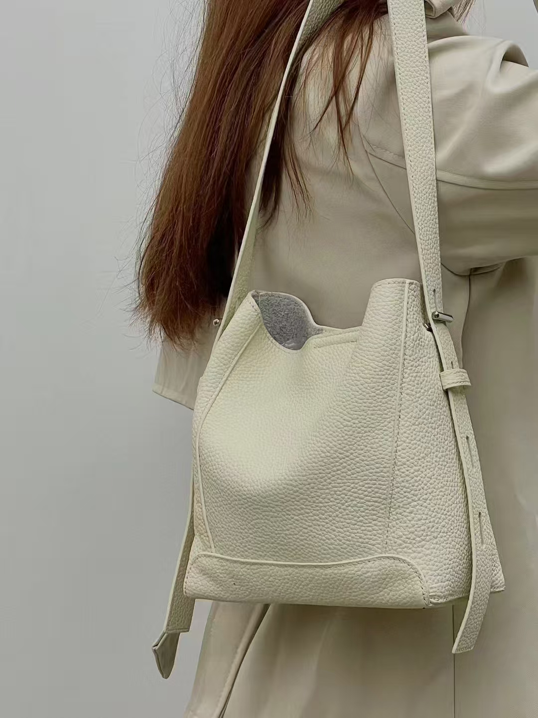 First-layer full-grain cowhide crossbody bag Women's  genuine leather should bag