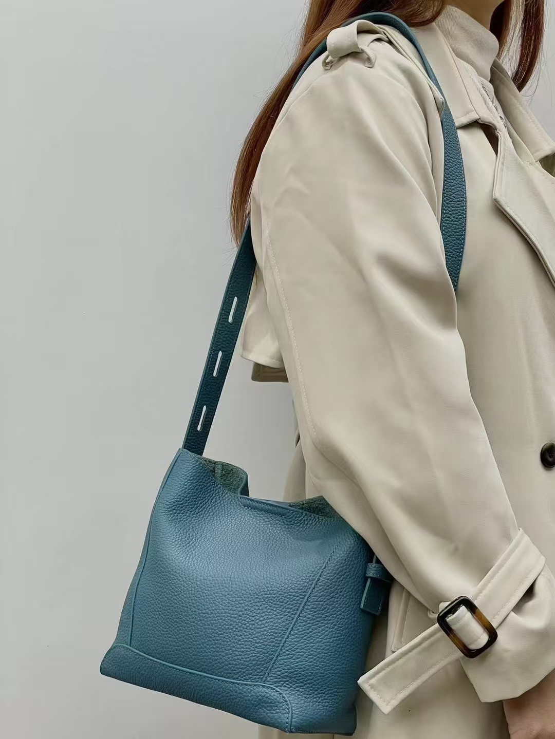 First-layer full-grain cowhide crossbody bag Women's  genuine leather should bag