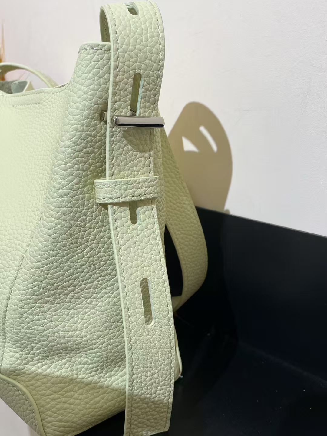 First-layer full-grain cowhide crossbody bag Women's  genuine leather should bag
