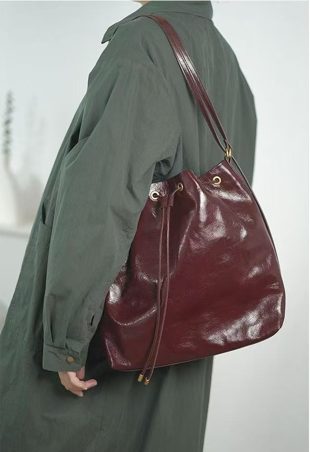 Top-grain oil-waxed cowhide  Large-capacity Single-shoulder and double-shoulder bag leather backpack