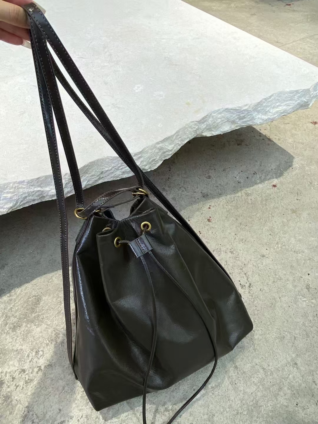 Top-grain oil-waxed cowhide  Large-capacity Single-shoulder and double-shoulder bag leather backpack