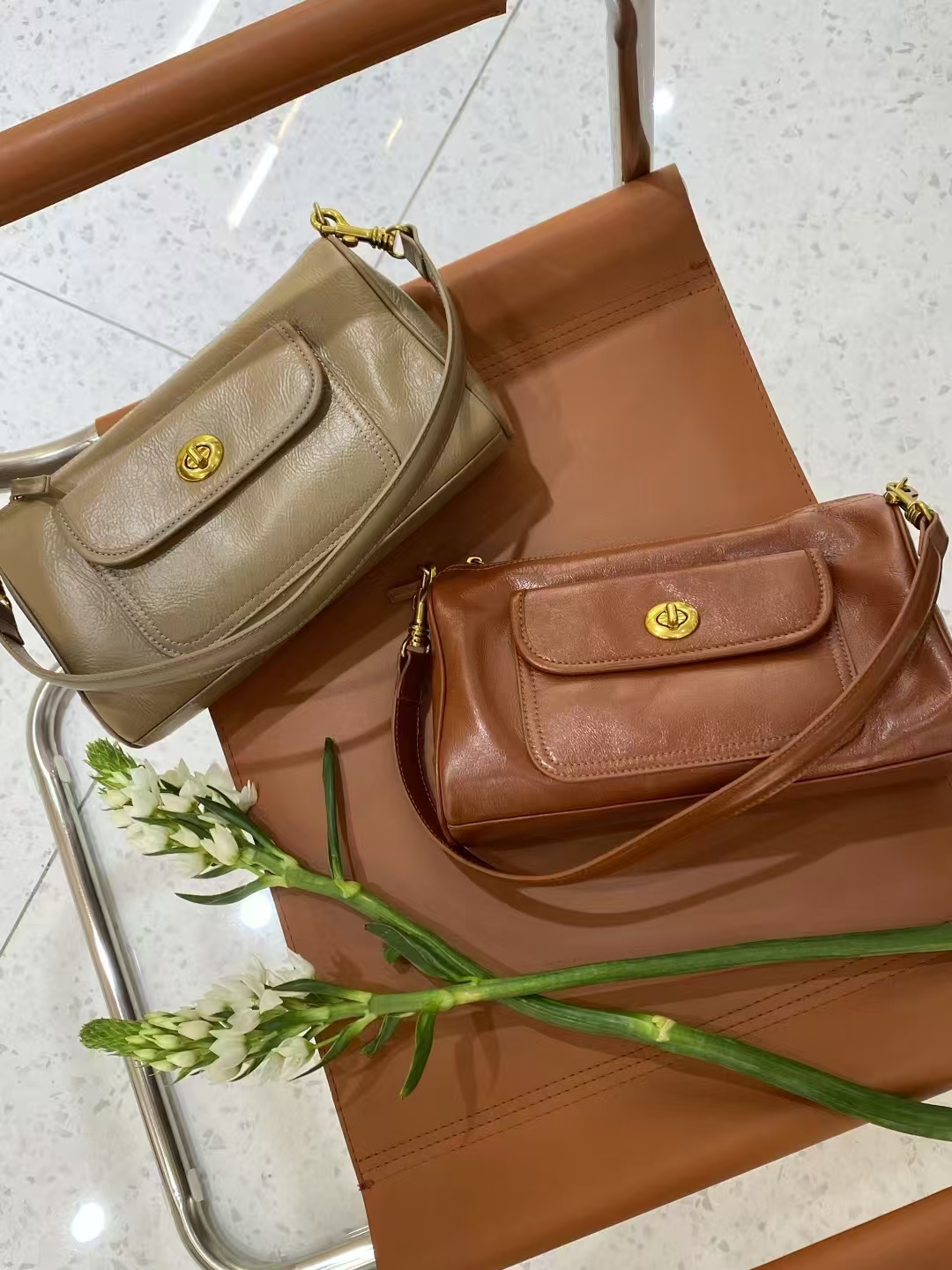 Top-grain Full-grain Cowhide Single shoulder and Cross body Bag Vintage genuine leather should bag