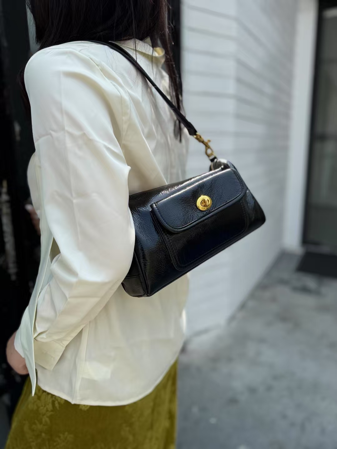 Top-grain Full-grain Cowhide Single shoulder and Cross body Bag Vintage genuine leather should bag
