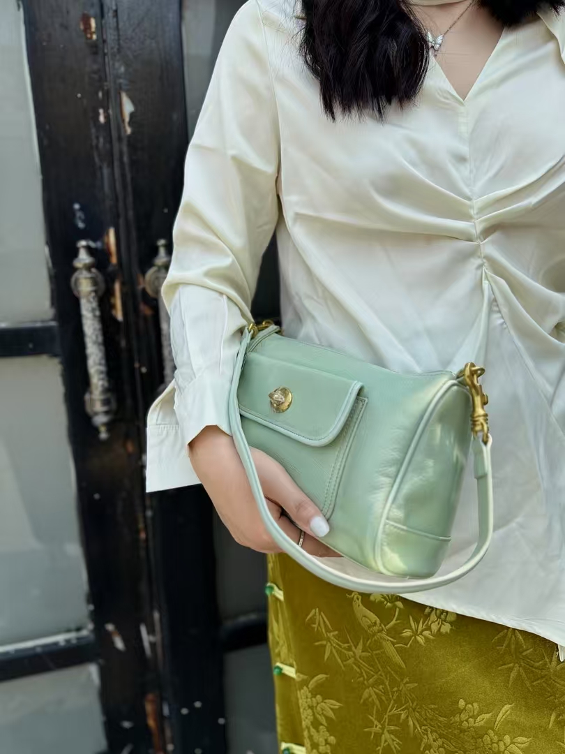 Top-grain Full-grain Cowhide Single shoulder and Cross body Bag Vintage genuine leather should bag