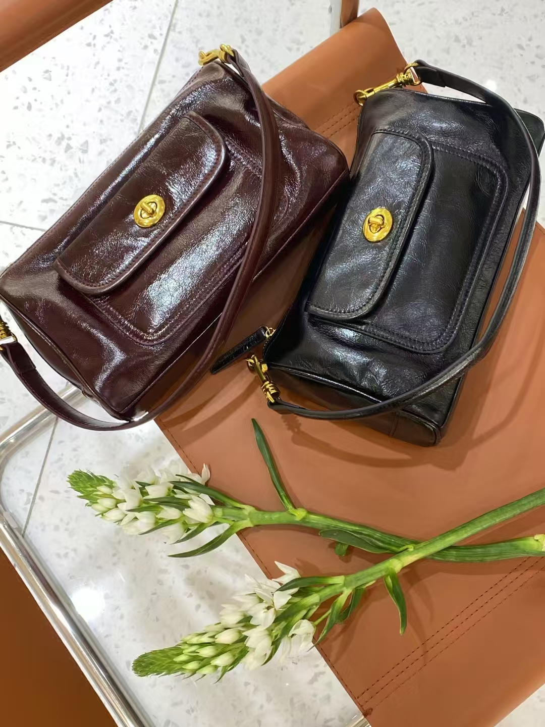 Top-grain Full-grain Cowhide Single shoulder and Cross body Bag Vintage genuine leather should bag