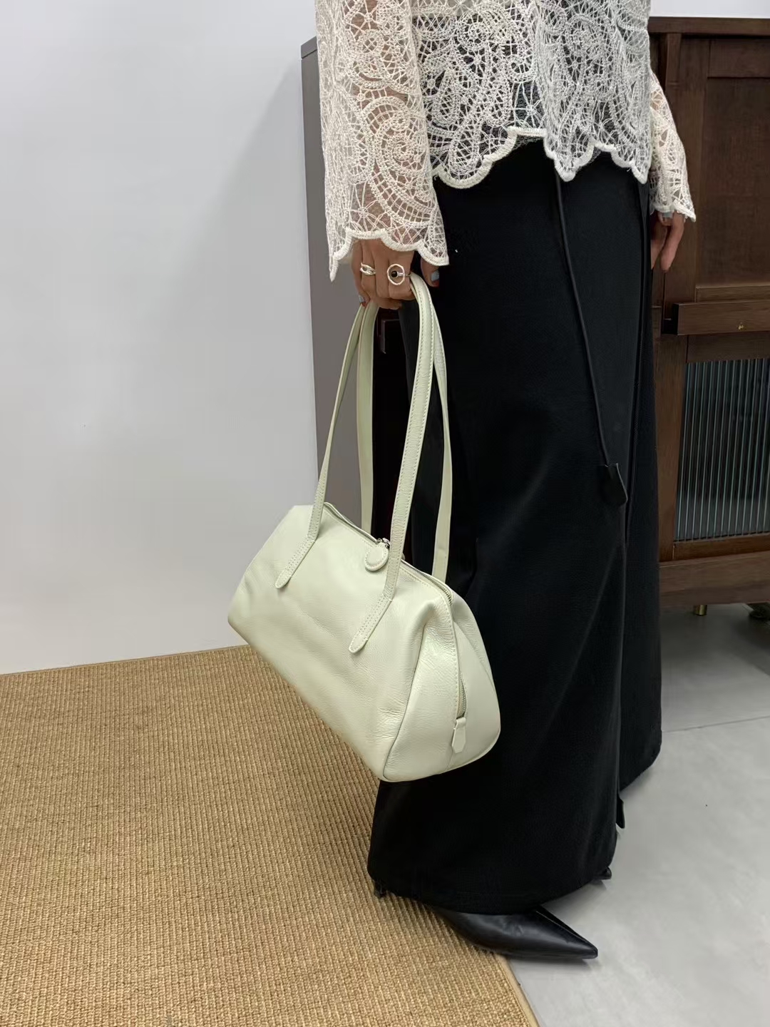 Top-Grain Oil-Waxed Cowhide Large Capacity Tote Shoulder Bag genuine leather handbag