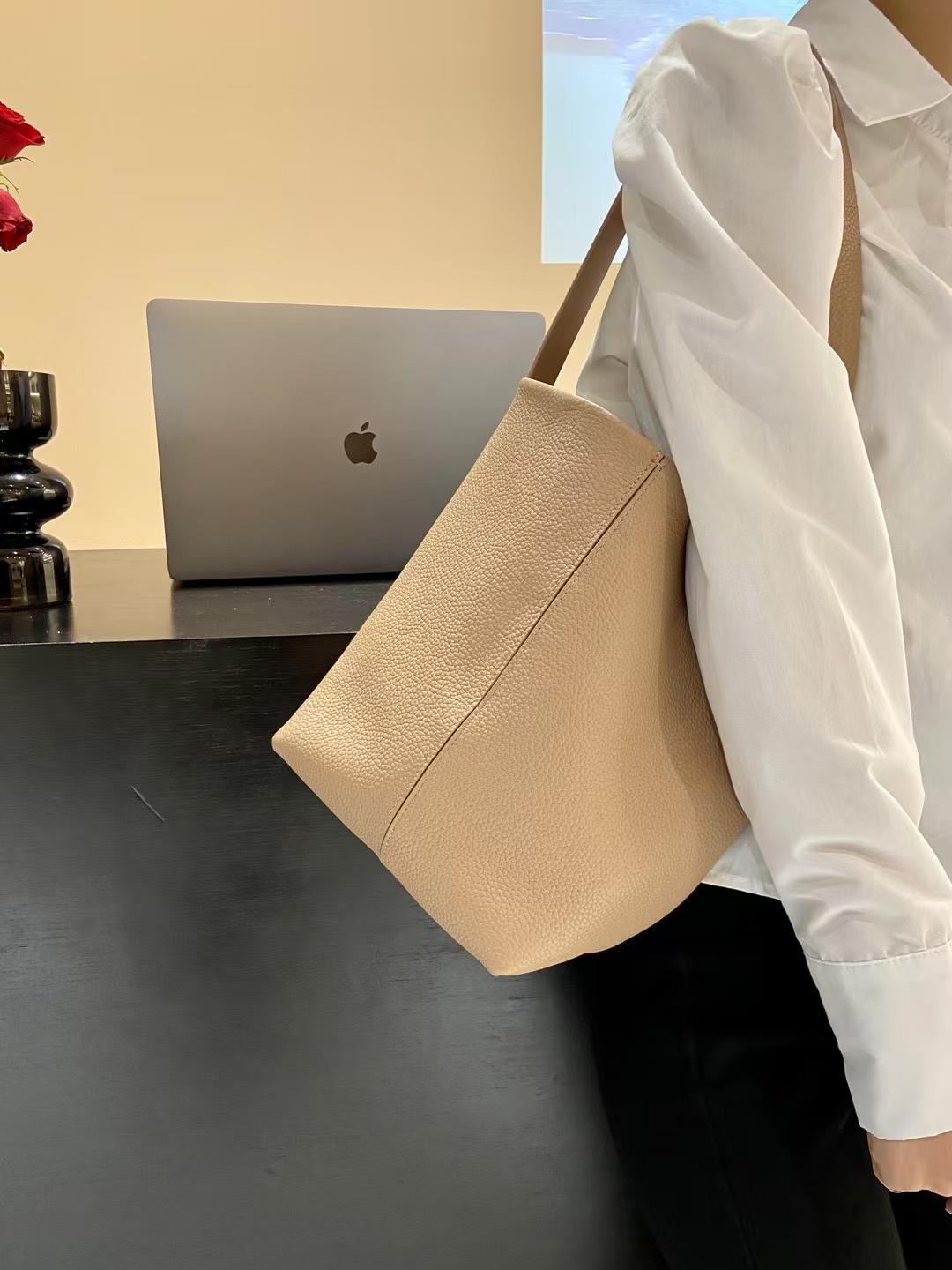 Top-Grain Full-Grain Cowhide Bucket Bag (with Inner Pouch) genuine leather shoulder bag