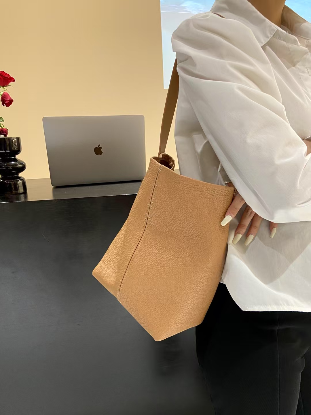 Top-Grain Full-Grain Cowhide Bucket Bag (with Inner Pouch) genuine leather shoulder bag