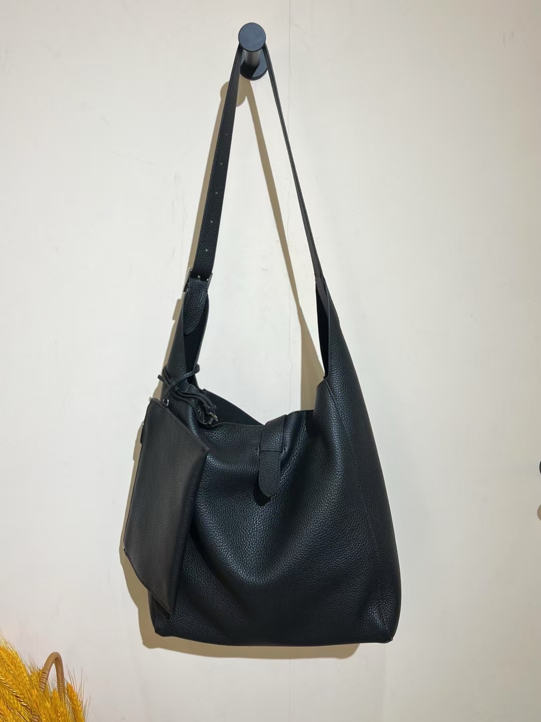 Top-Grain Full-Grain Cowhide Large Capacity Bucket Tote Shoulder Bag women's genuine leather bag