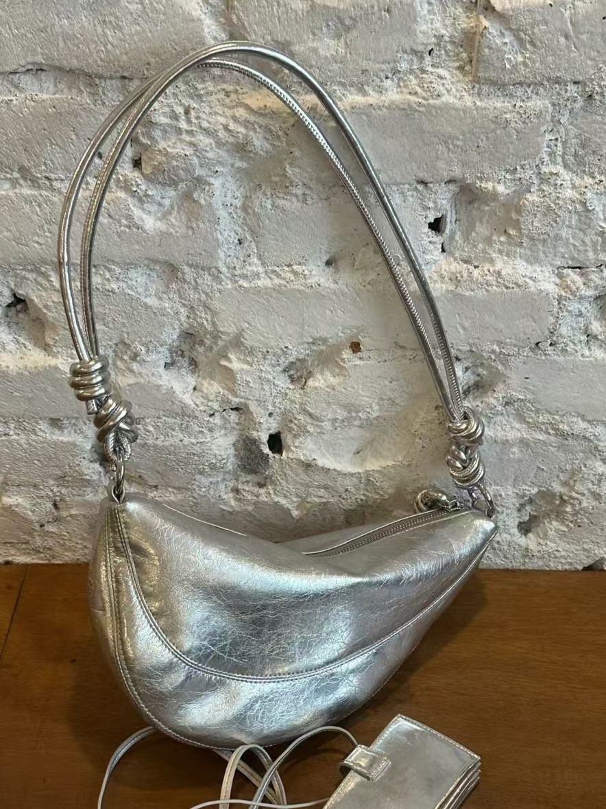 Top-Grain Oil-Waxed Cowhide Cloud-Shaped Dumpling Bag （big）genuine leather shoulder crossbody bag