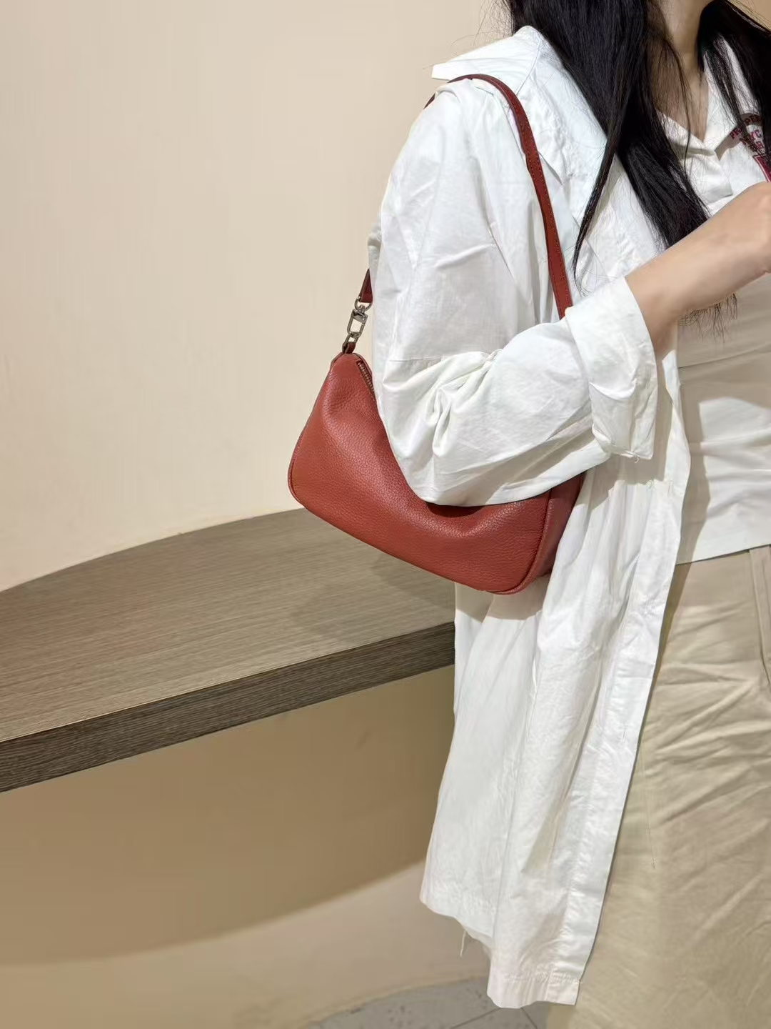 Top-Grain Cowhide Naturally Tumbled Single Shoulder Crossbody Bag genuine leather shoulder bag