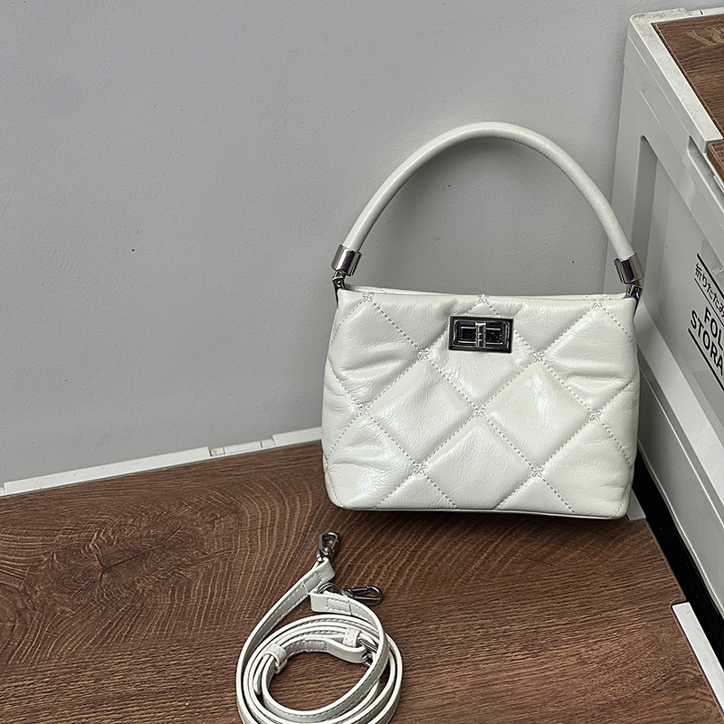 Top-Grain Oil-Waxed Cowhide Diamond-Quilted Handbag Shoulder Bag genuine leather evening handbagbag