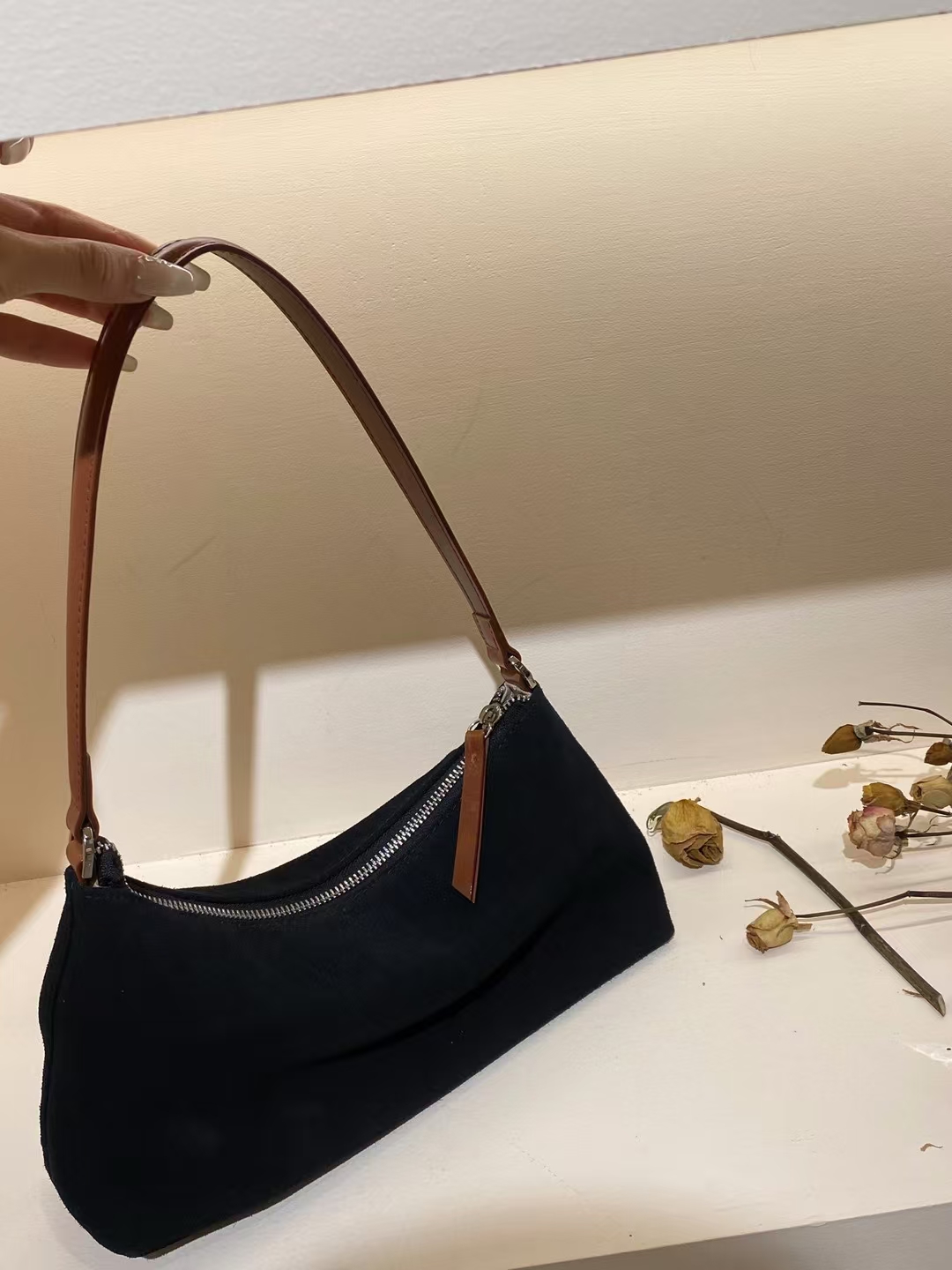 Top-Grain High-Gloss Suede Cowhide Underarm Baguette Bag  Fashion Bags for Women shoulder bag