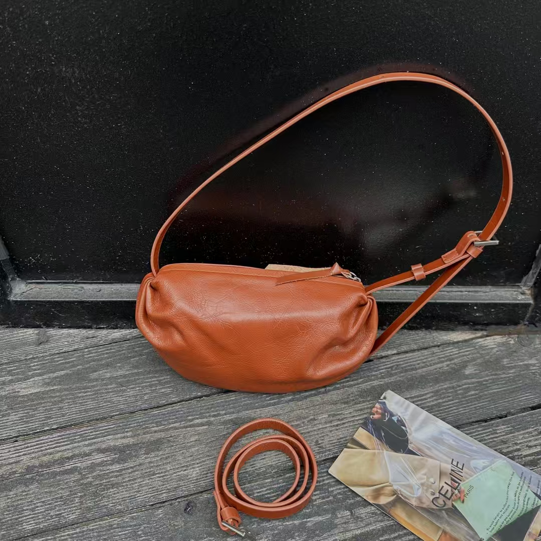 Top-Grain Oil-Waxed Cowhide Candy Bag genuine leather Mini Shoulder Bag for Women crossbody bag