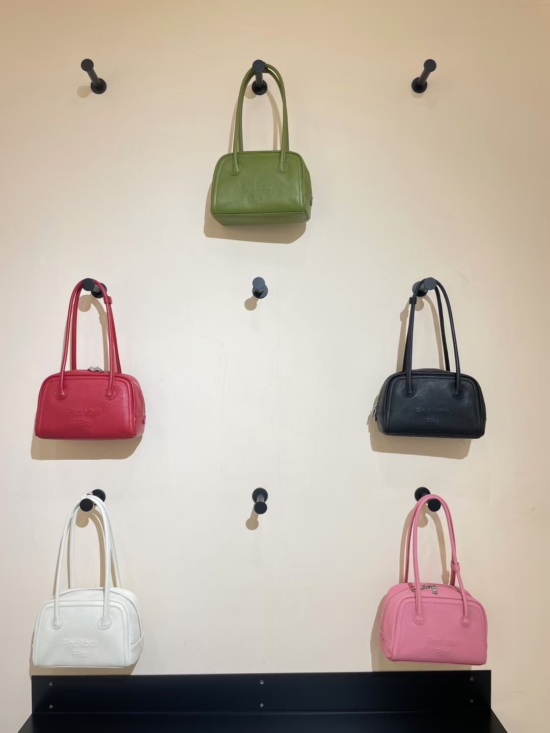 A-Grade Goatskin genuine leather Underarm Handheld handbag Shoulder Bag
