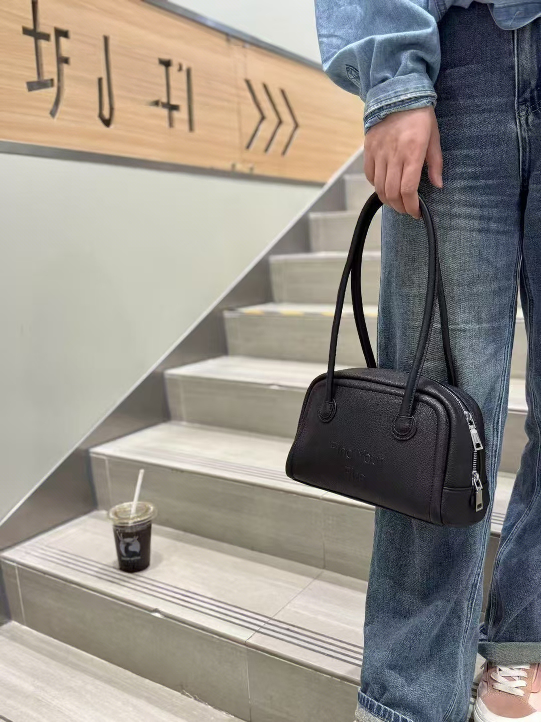 A-Grade Goatskin genuine leather Underarm Handheld handbag Shoulder Bag