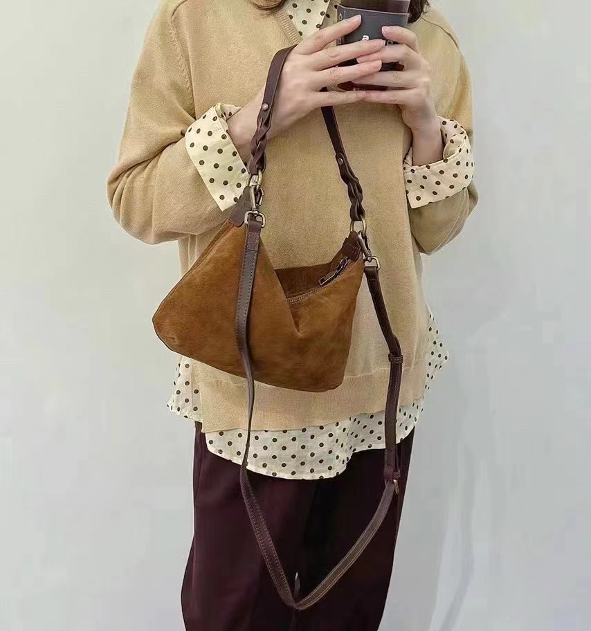 Top-Grain High-Gloss Matte Vintage Women's Baguette Bag Shoulder bag Crossbody bag Fashion Bags for Women