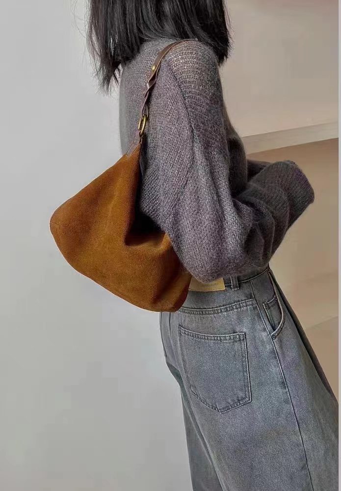 Top-Grain High-Gloss Matte Vintage Women's Baguette Bag Shoulder bag Crossbody bag Fashion Bags for Women