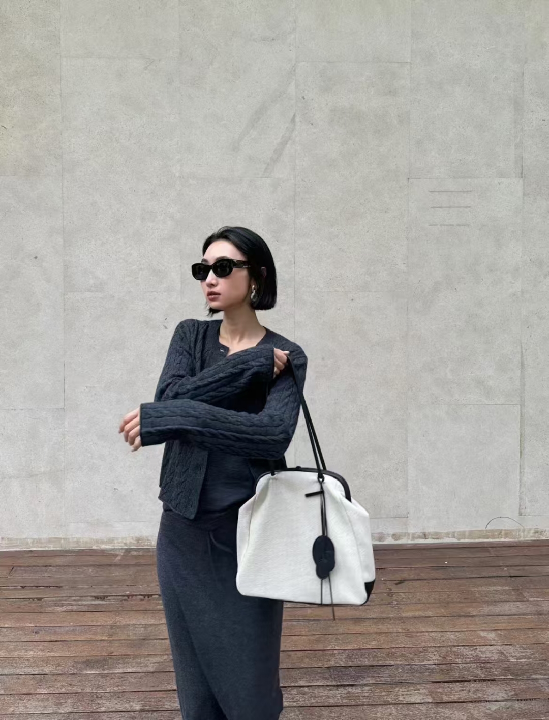 Vegetable-Tanned Cowhide Patchwork Canvas Denim Pocket Shoulder Bag handbag