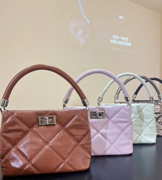 Top-Grain Oil-Waxed Cowhide Diamond-Quilted Handbag Shoulder Bag genuine leather evening handbagbag