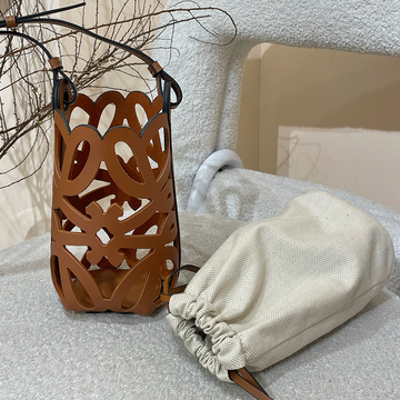Top-Grain Cowhide Hollow-Out Drawstring genuine leather Phone Bag mini shoulder bag crossbody bag